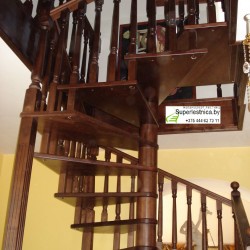 готовые деревянные лестницы